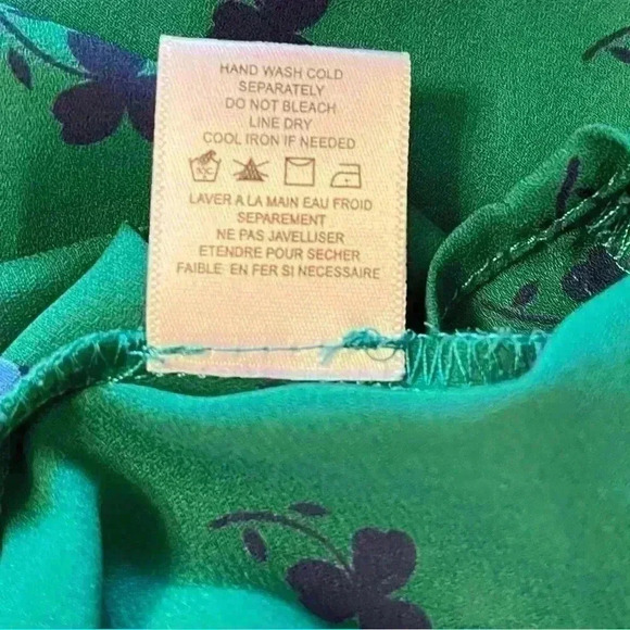 Pleione green three-quarter sleeve medium loose fit blouse navy/white flowers - Picture 15 of 15